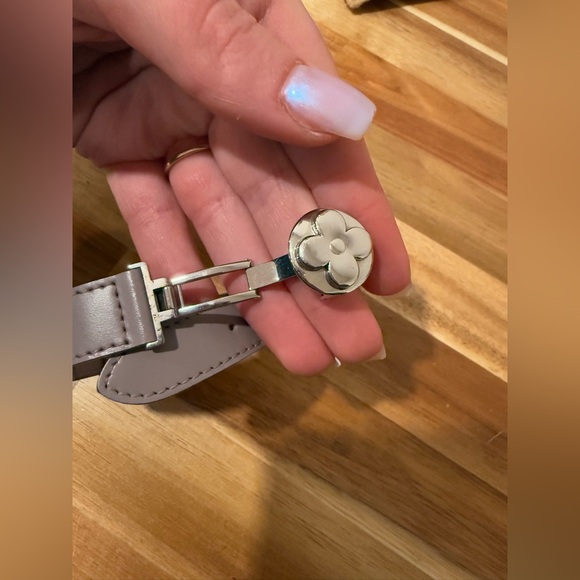 Louis Vuitton Bracelet - Picture 4 of 9